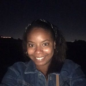 Meet your Posher, Toni